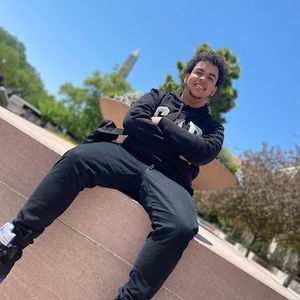 Meet your Posher, Christian